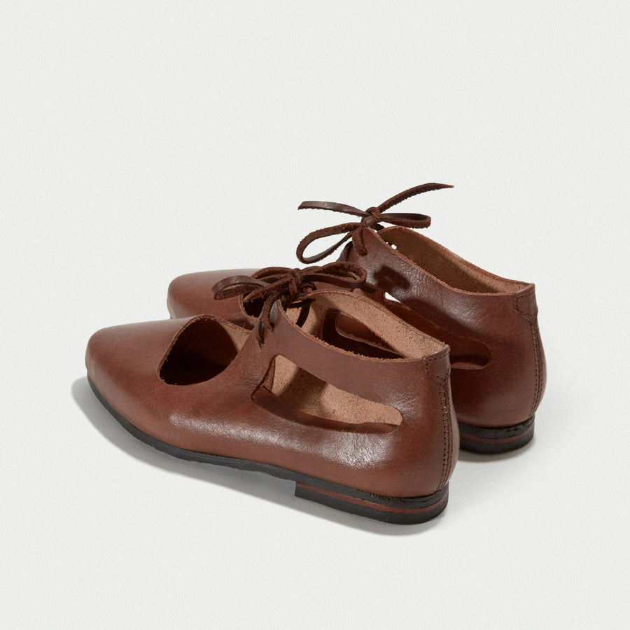 Shoe 4 marrón 003