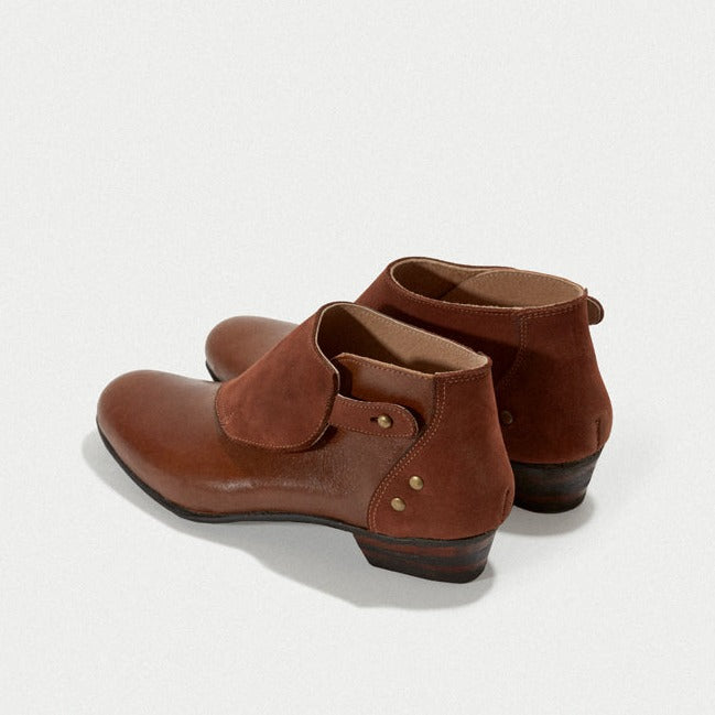 SHOE 2 - 0003